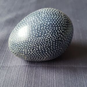 Hand Carved Soap Stone Egg/ Made In Kenya/ genuine BESMO Product 2.5”